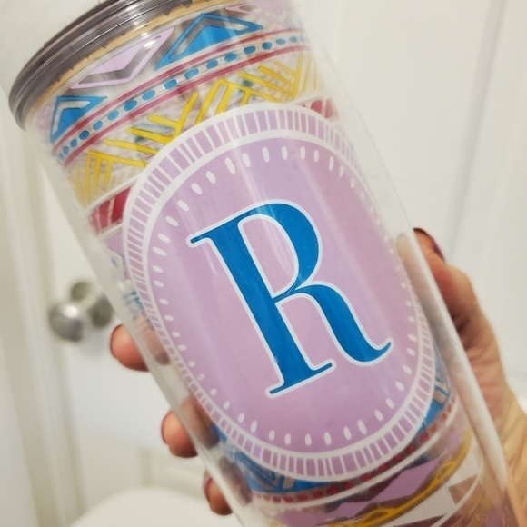 Tervis Initial "R" Tumbler with Twist on Lid 24 ounce - Picture 5 of 7